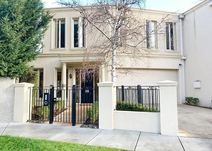 Brighton Golden Mile Villa Melbourne