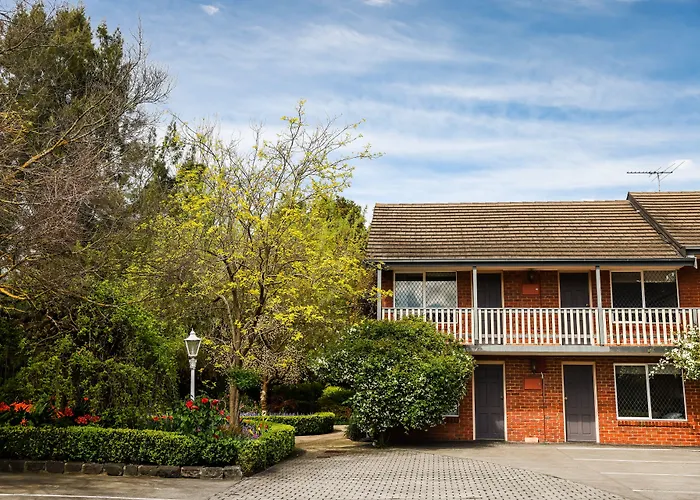 Elizabethan Lodge Melbourne